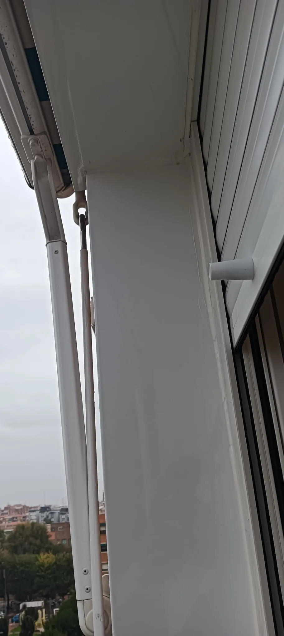 Instalación de ventanas de PVC y aluminio de alta eficiencia térmica - ven 11